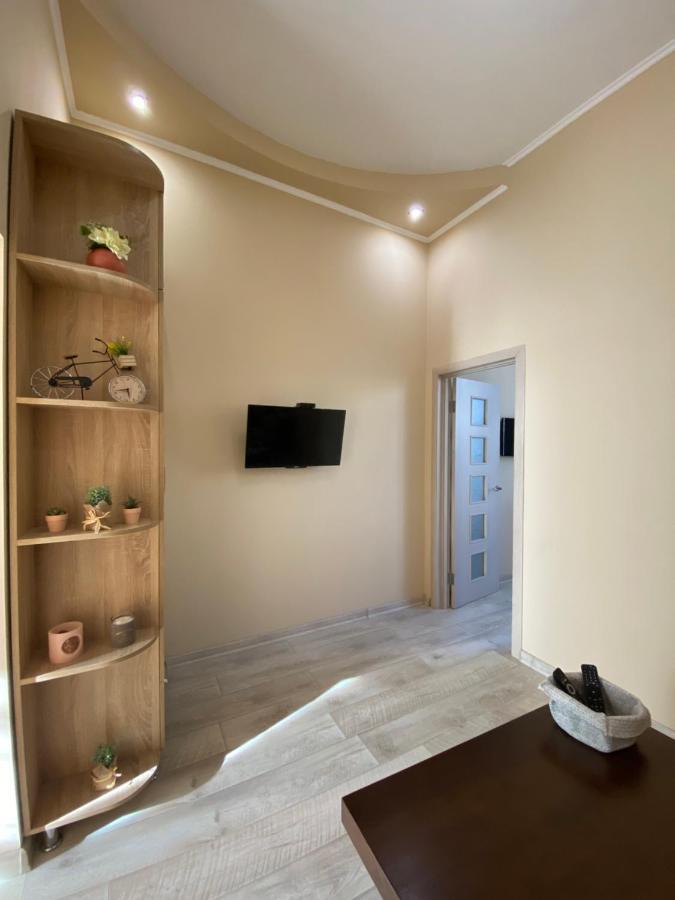 Opera House Apartment Liov Exterior foto